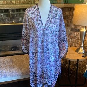 SOFT SURROUNDINGS shear wrap caftan cover up. Purple and black pattern. One size